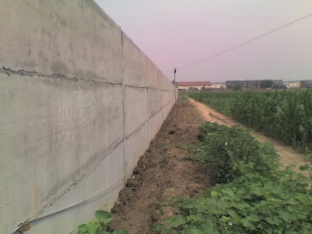 磁县简易砖砌围墙